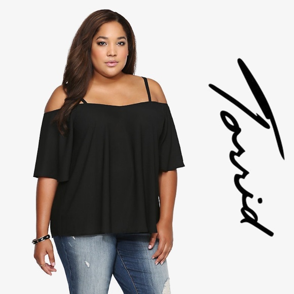 plus size black cold shoulder top